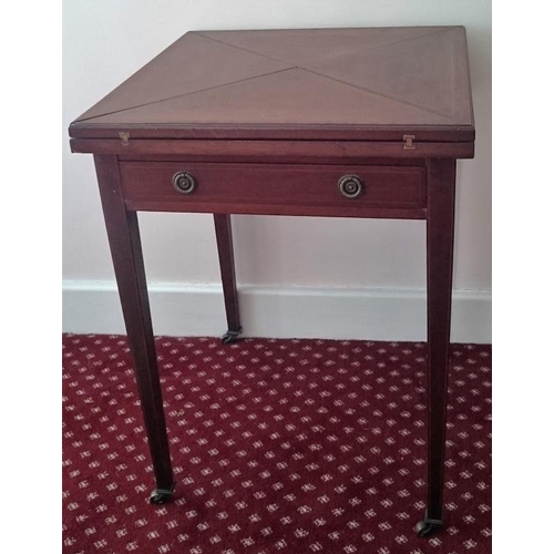 557 - Edwardian Inlaid Mahogany Envelope Card Table