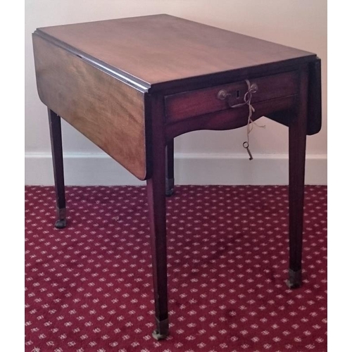 567 - Fine Quality Georgian Mahogany Pembroke Table, Single End Drawer and Brass Toes and Casters