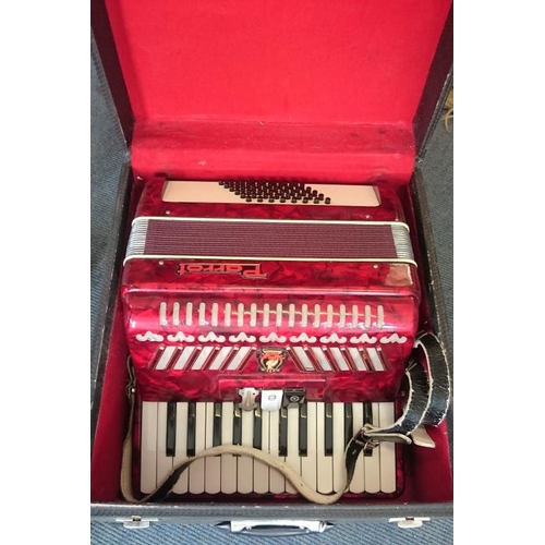 573 - Parrot Piano Accordion