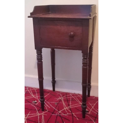 559 - Georgian Mahogany Bedside Cabinet with three quarter gallery and ring turned legs