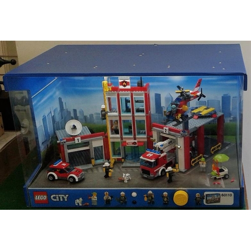 510 - LEGO City Display Set