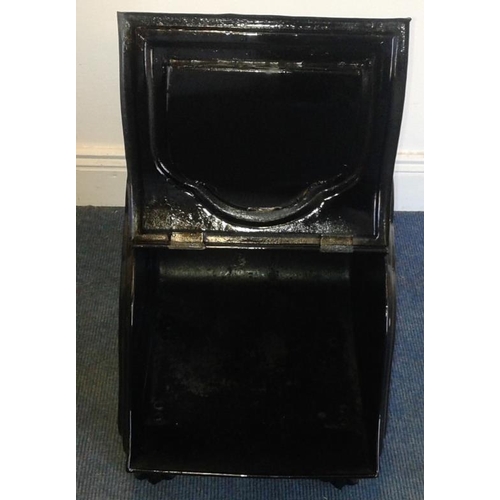 452 - Painted Metal Fuel Box with Stag Panel