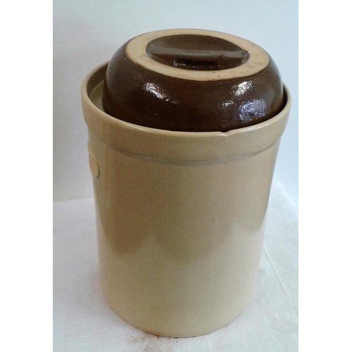 75 - 20Ltr Stoneware Crock