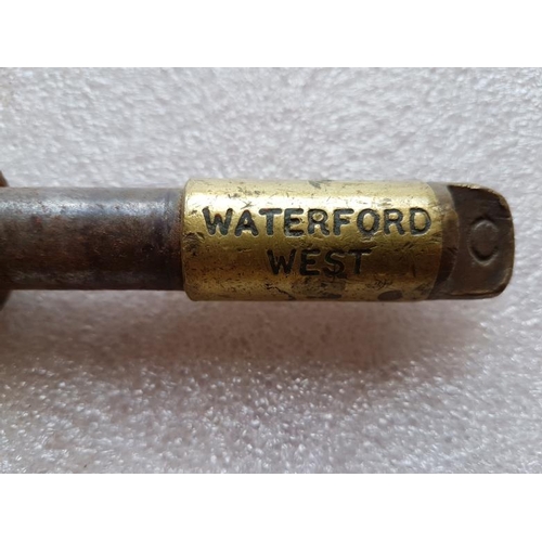 515 - Short Steel Staff Carrick-Waterford West, 9.5in