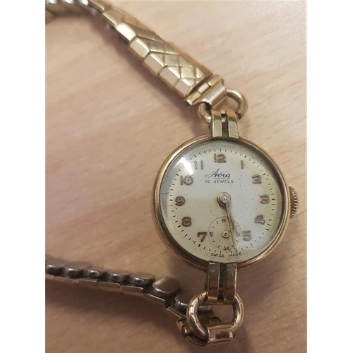 587 - 'Avia' 15 Jewel Lady's 9ct. Gold Watch (in working order)