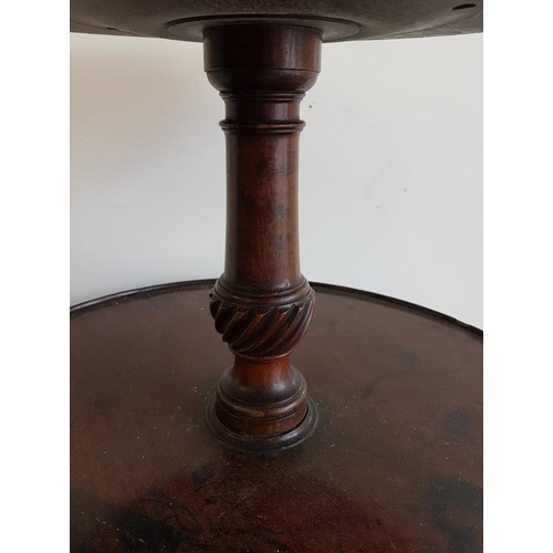 638 - Georgian Mahogany Two Tier Circular Dumb Waiter with turned columns and a three splay pod with pad f... 