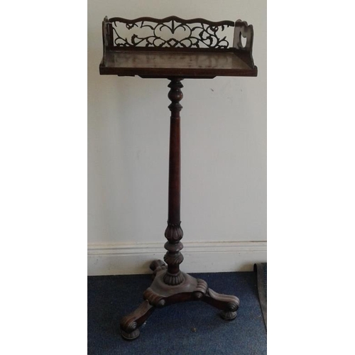 641 - William IV Mahogany Butler's Table