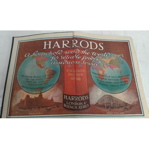 427 - Harrods Catalogue (c. 1905) 1,500 Illustrated Pages