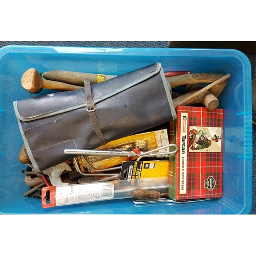 92 - Box of assorted tools including set of chisels in roll wrap