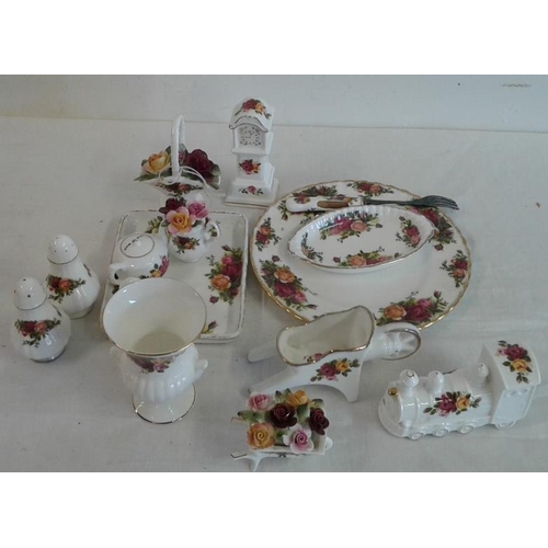 545 - Collection of Royal Albert Items