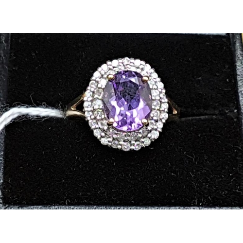 603 - 9ct Gold and Amethyst Dress Ring