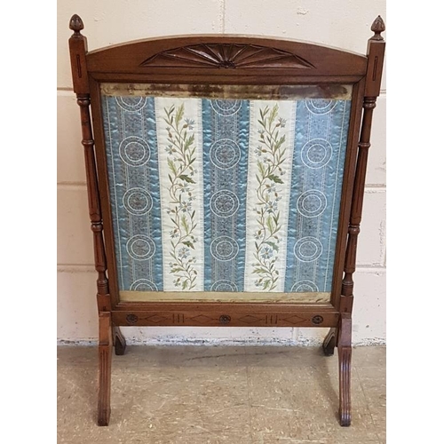 696 - Edwardian Mahogany Frame Fire Screen with an Embroidered Silk Panel - c. 25ins wide