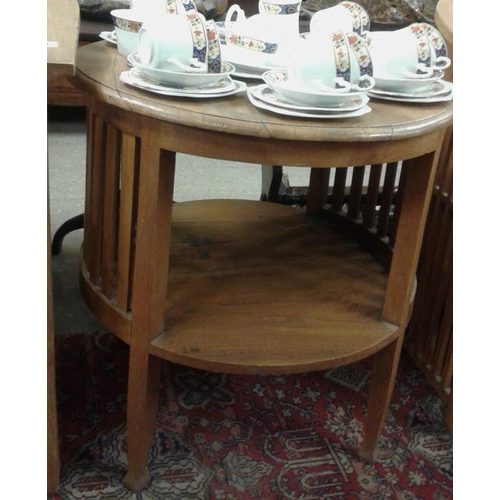 669 - Eastern Hardwood Circular Table and a Pair of Elbow Chairs