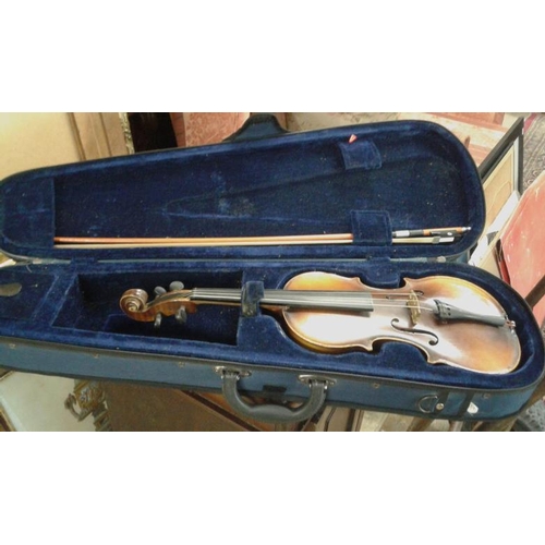 518 - Antique Violin in Case with Bow