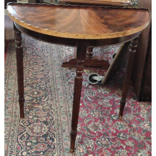 546 - Edwardian Half Moon Hall Table - 30 x 30ins