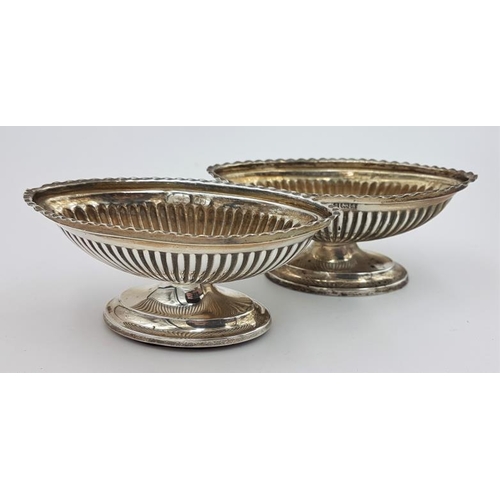 412 - Pair of Birmingham Silver Salts, c.1903 by William Henry Leather, c.59grams