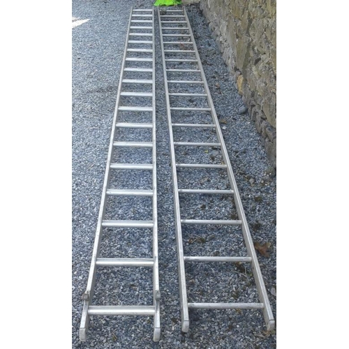 78 - Aluminium Double Extension Ladder, 28ft