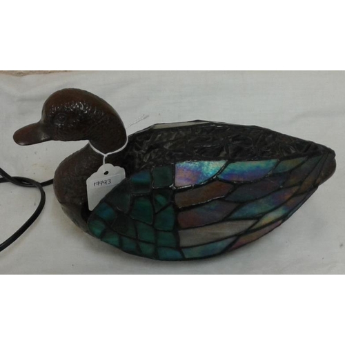555 - Tiffany Style Table Lamp in the form of a Duck, c.6.5in tall