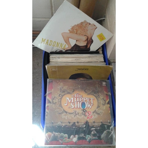 741 - Box of Music Albums