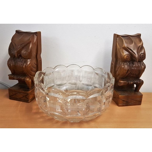 754 - Pair of Owl Bookends and a glass bowl