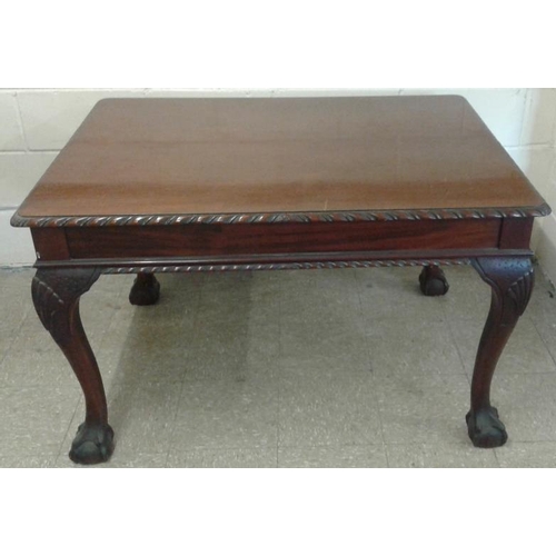 756 - Rope Edge Mahogany Dining Table on cabriole legs with ball and claw feet, c.4ft x 3ft