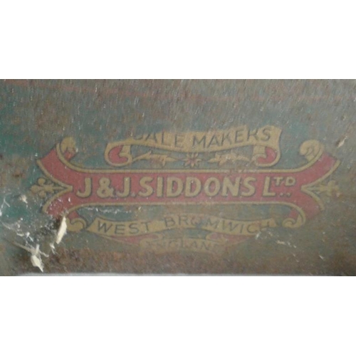117 - J. & J. Siddons Ltd. Shop Weighing Scales