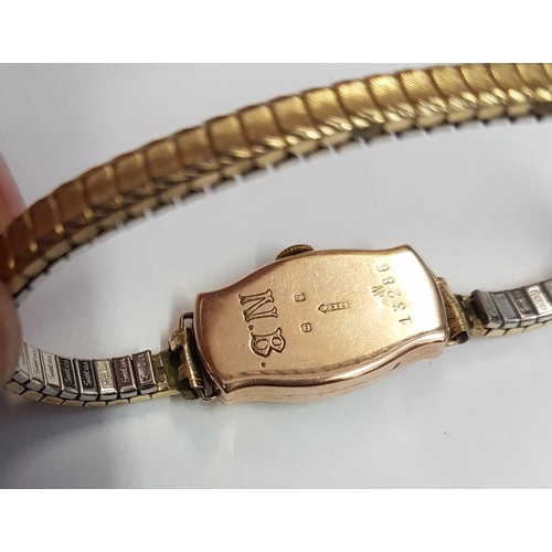 332 - 9ct Gold Lady's Wrist Watch with expandable bracelet