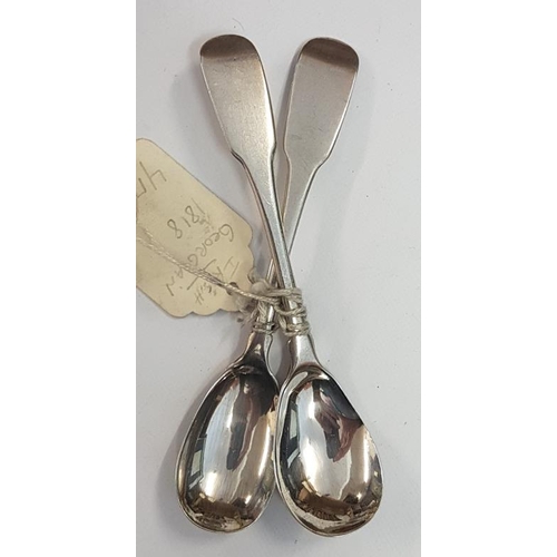 352 - Pair of Georgian Irish Egg Spoons, Hallmarked Dublin c.1818 by Lawrence Nowlan, c .28grams