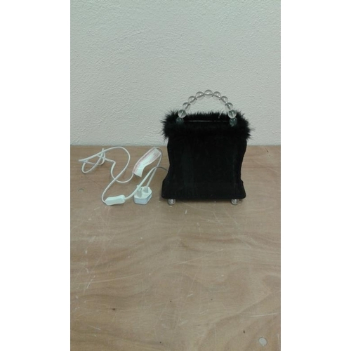 517 - Handbag Shaped Boudoir Light