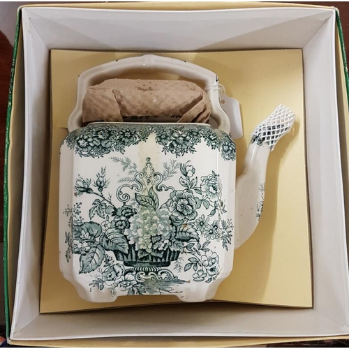 680 - Mason's Ironstone Tea Kettle, new in original packaging