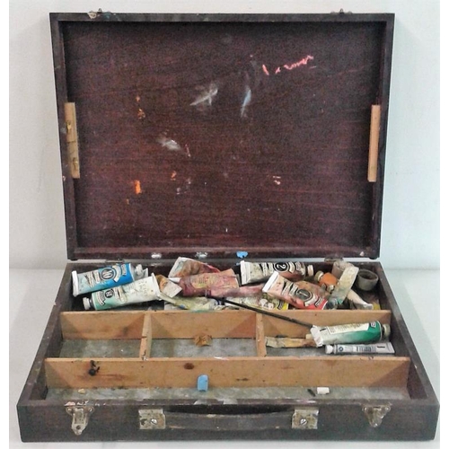 94 - Old Artist's Box and Contents