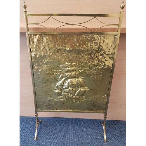 625 - Polished Brass 'Ship' Scene Fire Screen, 20in wide x 33in tall