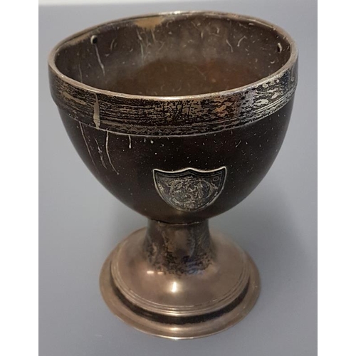 491 - George III Silver and Coconut Goblet, c.5in tall, no visible hallmark