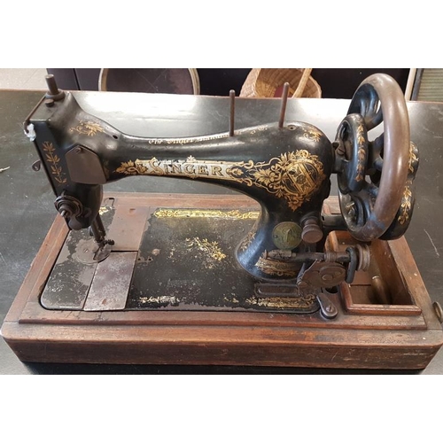 259 - Vintage Singer Sewing Machine