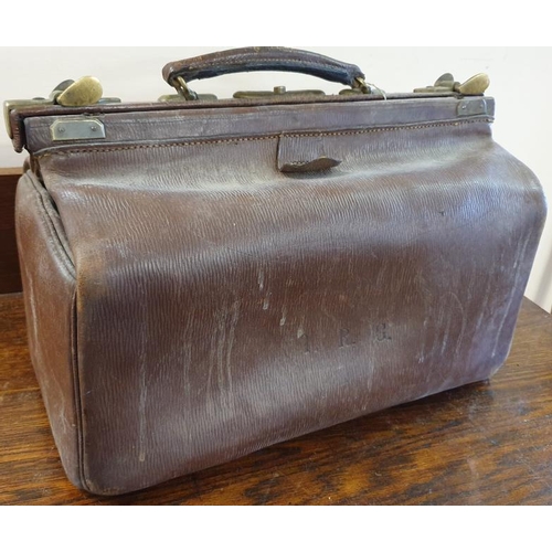 108 - Vintage Leather Doctor's Bag