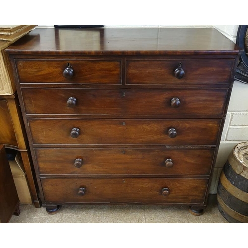 395 - Victorian Mahogany Straight Front Chest of Drawers with an arrangement of two over four drawers - 46... 