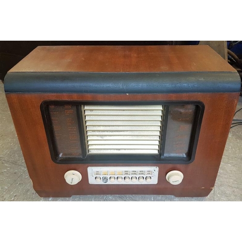 165 - Vintage Wooden Case GEC Radio