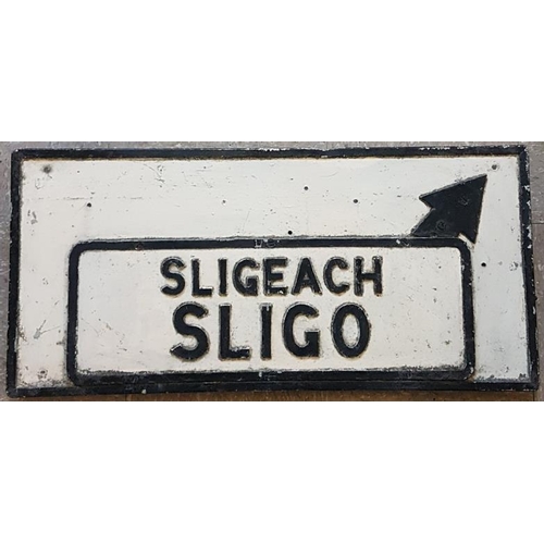 196 - Sligo Bi-Lingual Cast Metal Road Sign, c.30 x 14in