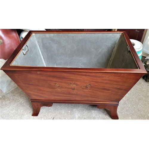 643 - Inlaid Mahogany Fuel Bin with metal liner - 29 x 19ins