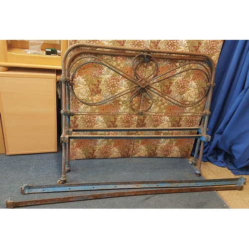 169 - 4ft Iron Bed Frame with Side Irons