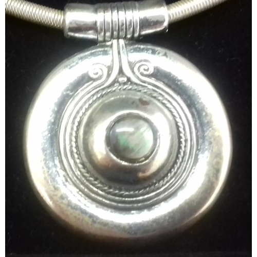 198 - White Metal Chain and Pendant