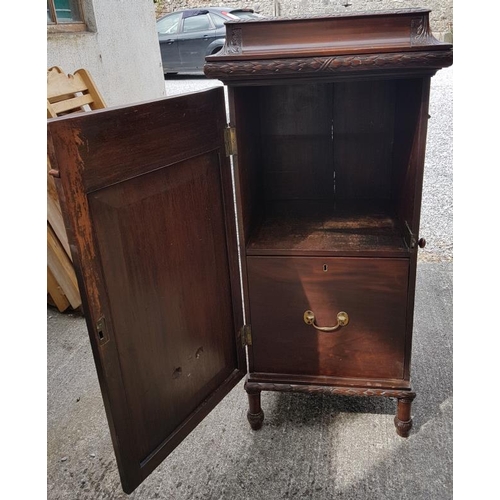 521 - Exceptional Pair of Adams Style Mahogany Side Cabinets - c. 19.5 x 43ins