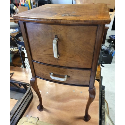 90 - Neat Walnut Lady's Work Box, 16 x 26.5in