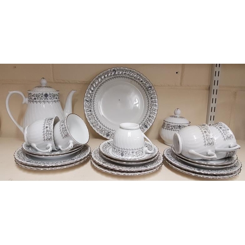 411 - 21 Piece China Teaset