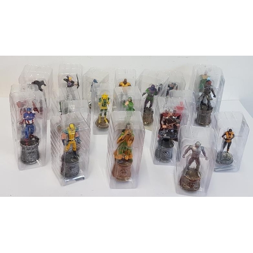 38 - Collection of Die Cast Marvel Action Figures and Magazines