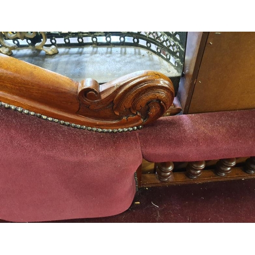58 - Carved Victorian Mahogany Chaise Longue, c.6ft