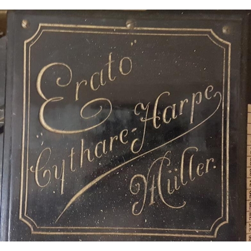 557 - An Erato Cythare - Harpe by Muller