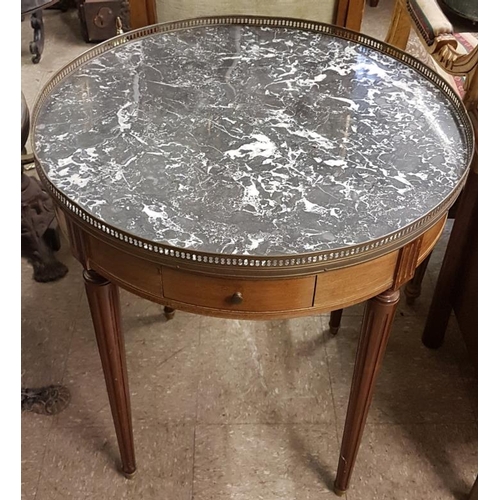 564 - Fine Quality Edwardian Mahogany Centre Table with Brass Gallery, Two Frieze Drawers and Reeded Legs ... 