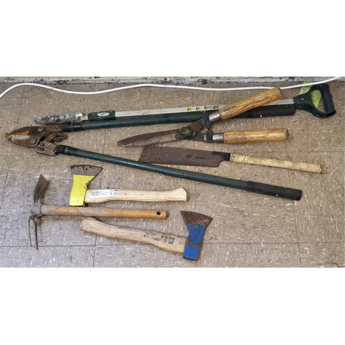 4 - Bundle of Seven Garden Hand Tools