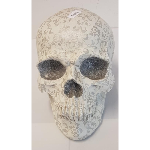 554 - Painted Skull